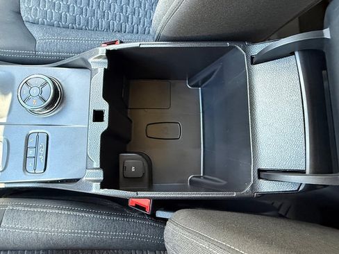 Used 2024 Ford Ranger XLT image 28