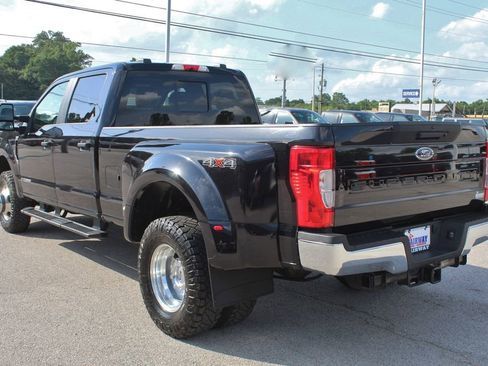 Used 2022 Ford F350 XL w/ STX Appearance Package AWD/4WD image 11