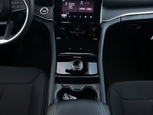 New 2026 Jeep Grand Cherokee L 4WD image 26