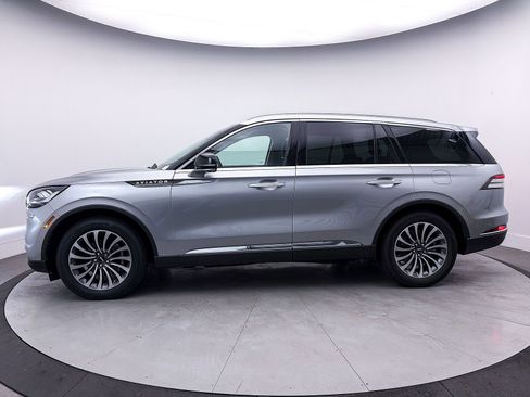 Used 2020 Lincoln Aviator Reserve w/ Equipment Group 201A image 45