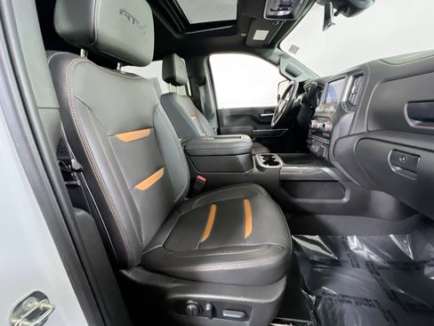Used 2022 GMC Sierra 2500 AT4 w/ AT4 Premium Plus Package image 28