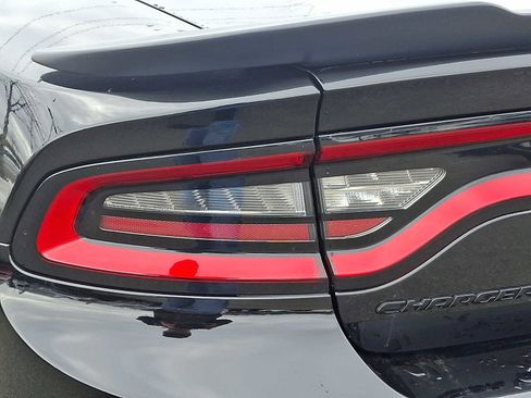 Used 2022 Dodge Charger SXT w/ Plus Group image 31