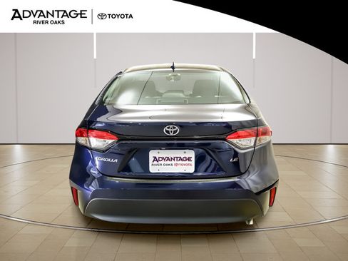Used 2026 Toyota Corolla LE FWD image 6
