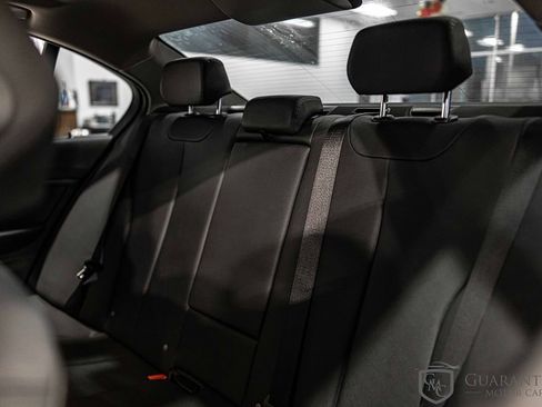 Used 2014 BMW 320i xDrive Sedan image 33