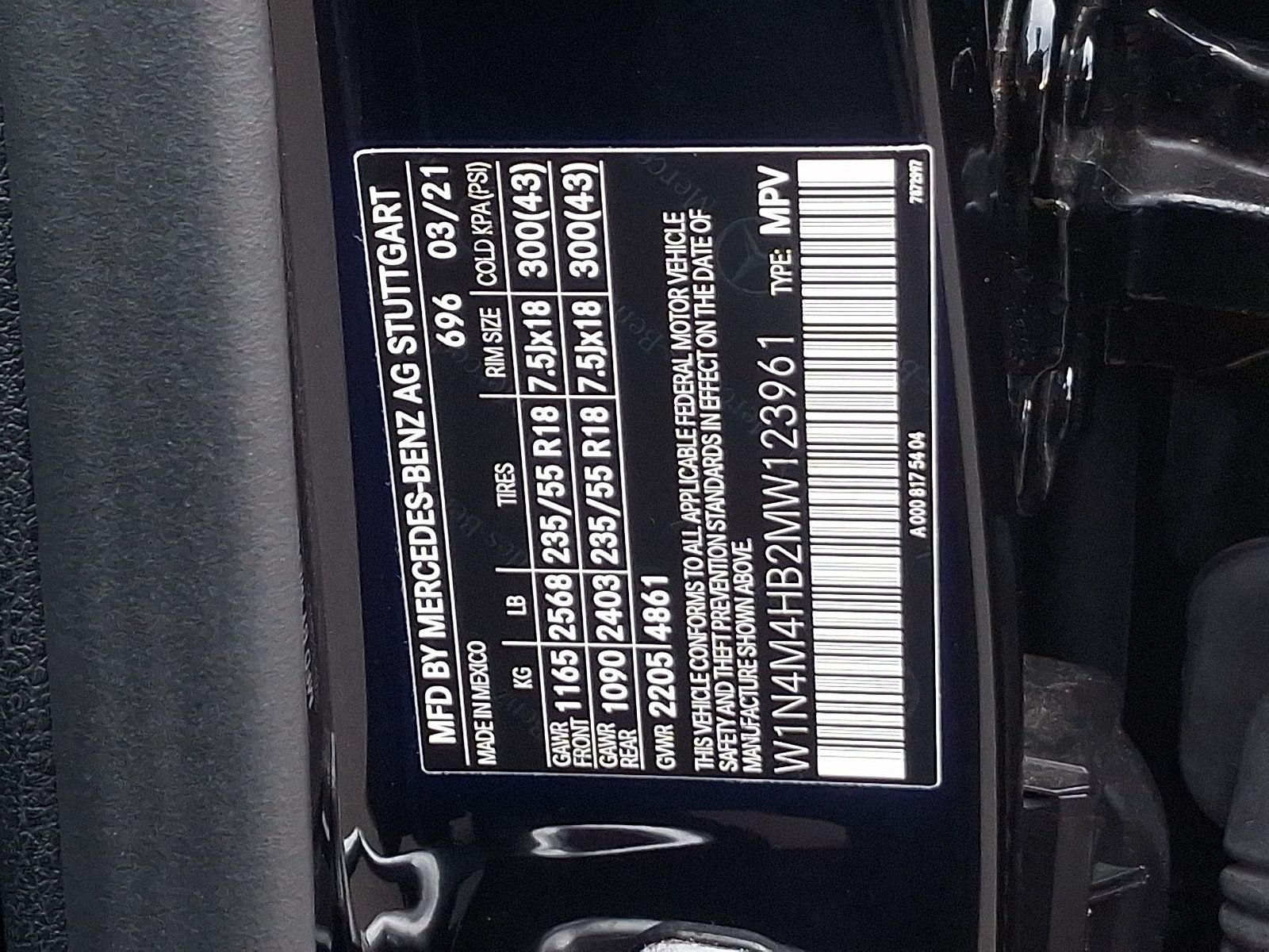 Used 2021 Mercedes-Benz GLB 250 4MATIC image 29