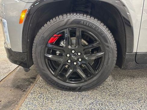 Used 2023 Chevrolet Traverse Premier w/ Redline Edition image 29
