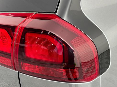 Used 2022 Kia Niro LXS image 33