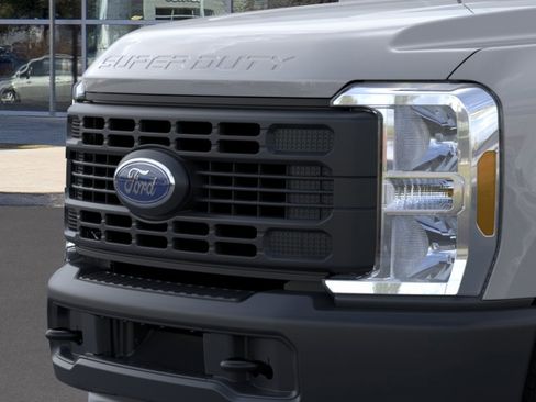 New 2026 Ford F250 XL RWD image 18