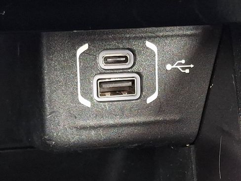 Used 2022 Jeep Compass Latitude w/ Sun and Sound Group image 25