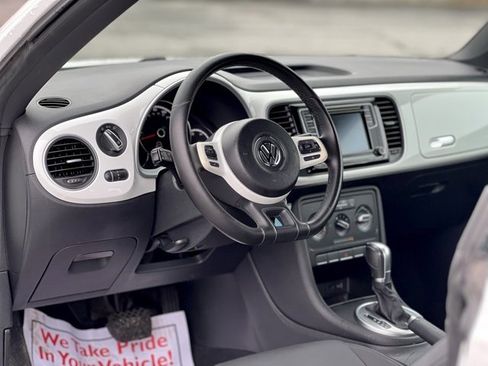 Used 2016 Volkswagen Beetle 1.8T SE image 11