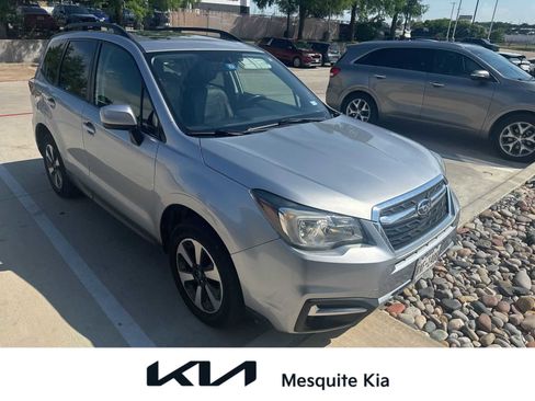 Used 2018 Subaru Forester 2.5i Premium w/ All-Weather Package AWD/4WD image 1