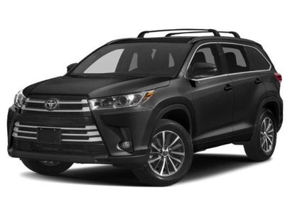 Used 2018 Toyota Highlander XLE
