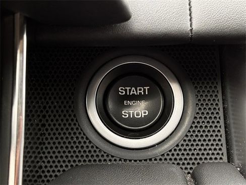 Used 2019 Land Rover Range Rover Sport HSE Dynamic image 23