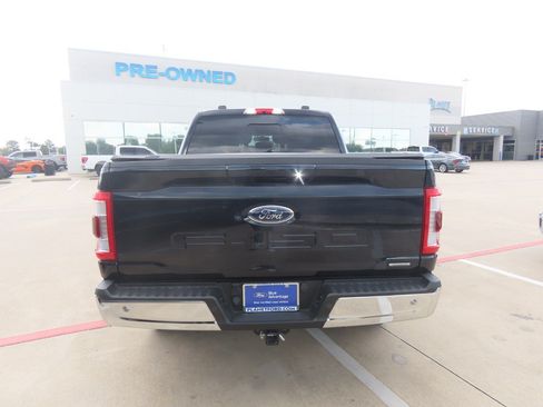 Certified 2021 Ford F150 Lariat w/ Trailer Tow Package AWD/4WD image 11
