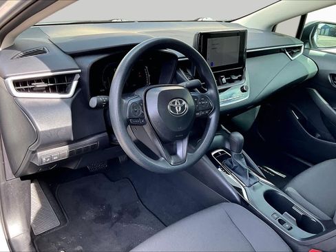 Used 2026 Toyota Corolla LE FWD image 18