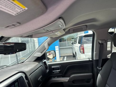 Used 2018 Chevrolet Silverado 1500 LT w/ All Star Edition RWD image 17