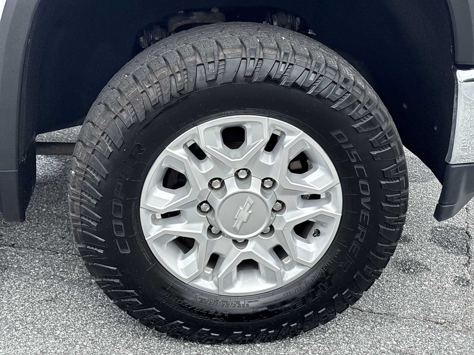 Used 2020 Chevrolet Silverado 2500 LTZ AWD/4WD image 31
