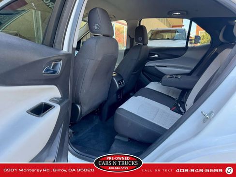 Used 2022 Chevrolet Equinox LS w/ LS Convenience Package image 10