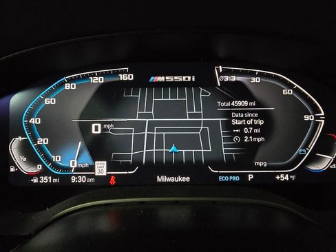 Certified 2023 BMW M550i xDrive w/ Executive Package AWD/4WD image 40