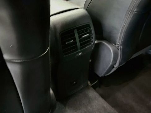 Certified 2025 Ford Escape ST-Line AWD/4WD image 24