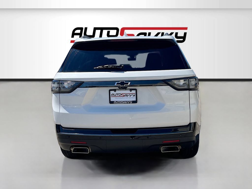 Used 2021 Chevrolet Traverse Premier w/ Redline Edition FWD image 6