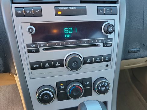 Used 2009 Chevrolet Equinox LS image 15