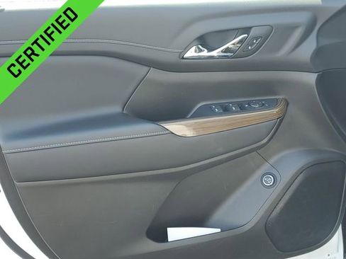 Used 2023 GMC Acadia SLE w/ Driver Convenience Package AWD/4WD image 22