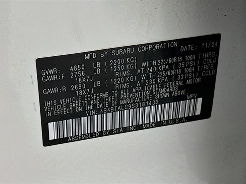 Used 2025 Subaru Outback Onyx Edition image 12