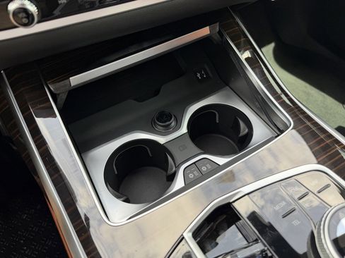 New 2027 BMW X7 M60i AWD/4WD image 35