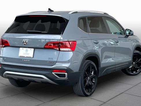 Used 2022 Volkswagen Taos SE AWD/4WD image 14