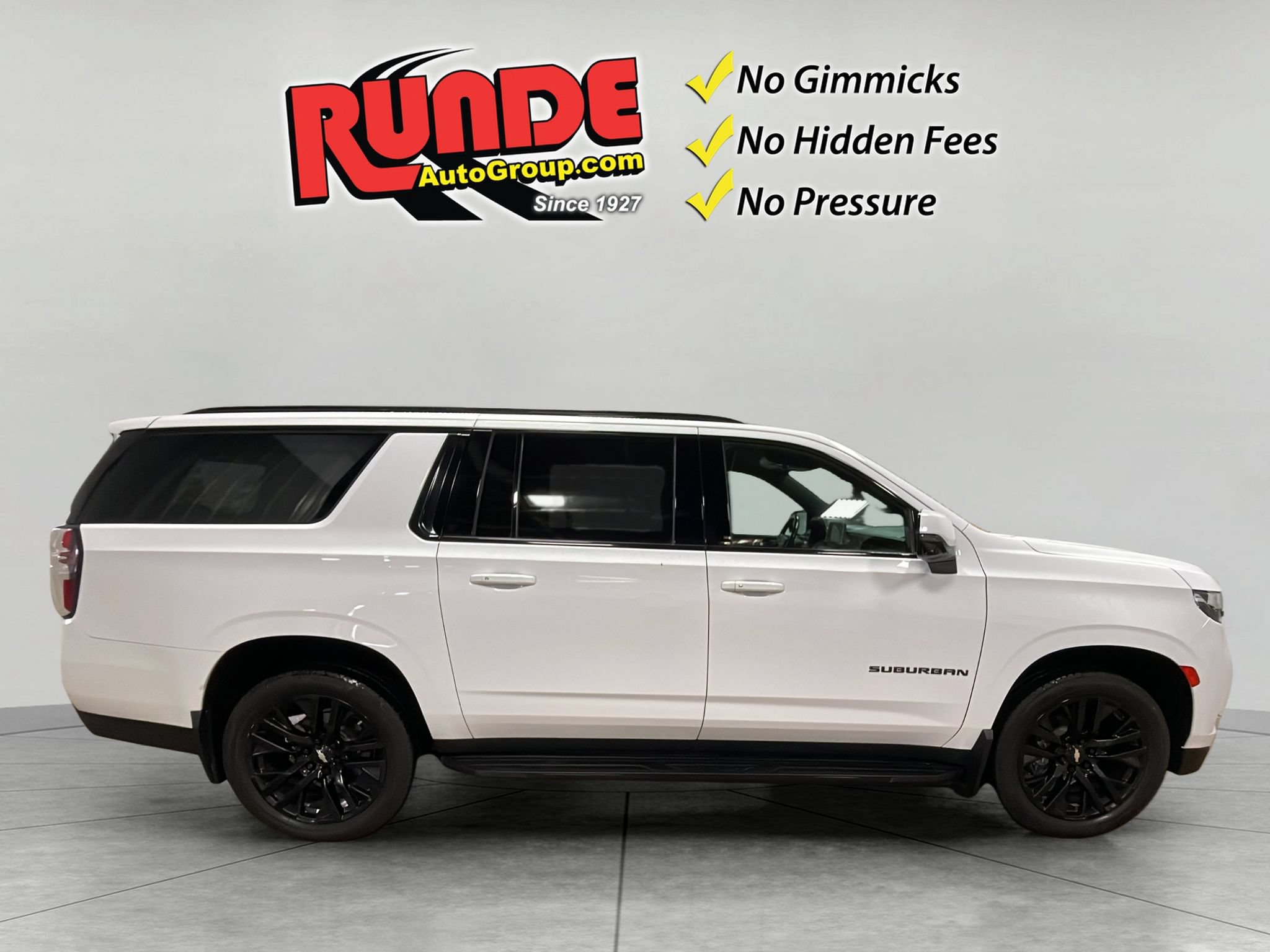 Used 2021 Chevrolet Suburban RST w/ Luxury Package AWD/4WD image 7