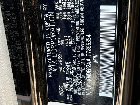 Certified 2026 Kia Seltos LX FWD image 29
