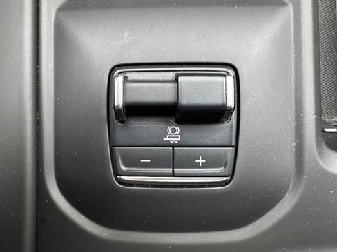 Used 2024 GMC Sierra 2500 Denali Ultimate w/ Max Trailering Package image 32