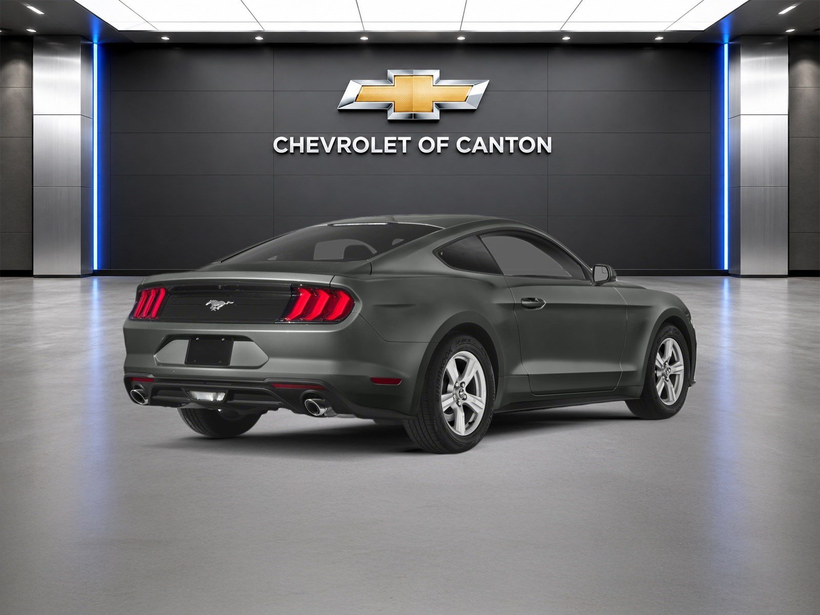 Used 2018 Ford Mustang Premium RWD image 2