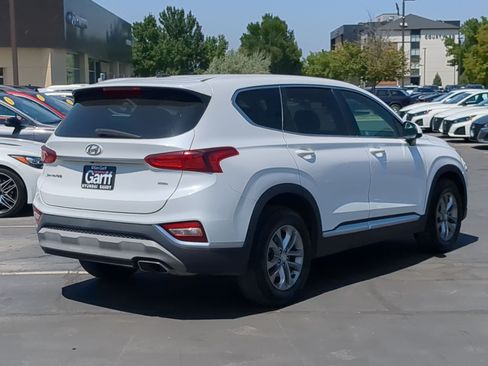 Used 2019 Hyundai Santa Fe SE AWD/4WD image 3