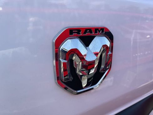 Used 2025 RAM ProMaster 3500 w/ Safety Group FWD image 5