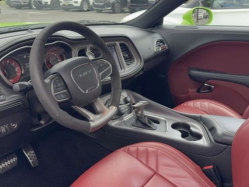 Used 2023 Dodge Challenger SRT Hellcat w/ Driver Convenience Group RWD image 28