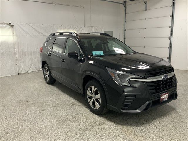 Used 2024 Subaru Ascent Premium w/ Convenience Package AWD/4WD image 4