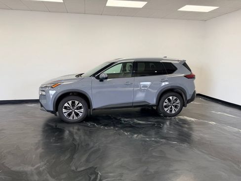Used 2021 Nissan Rogue SV AWD/4WD image 21