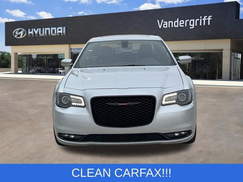 Used 2023 Chrysler 300 S image 2