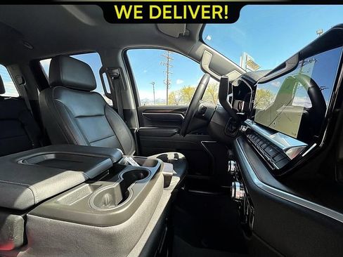 Used 2025 GMC Sierra 1500 SLT AWD/4WD image 22