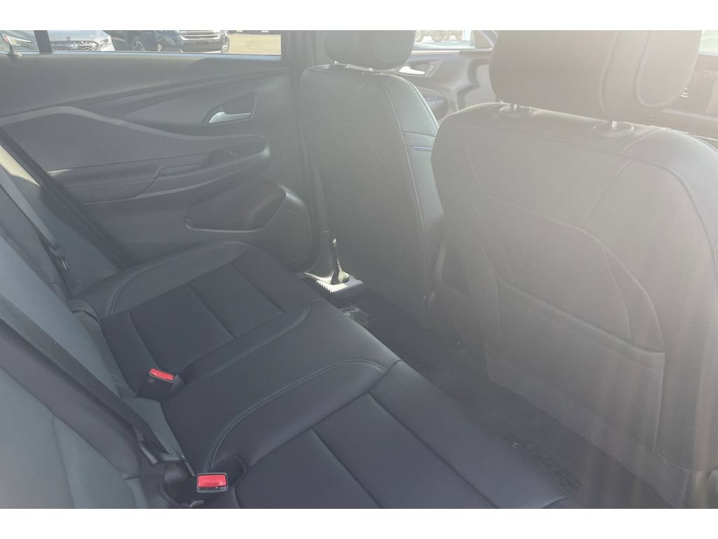 Used 2026 Buick Envista Sport Touring w/ Convenience I Package FWD image 18
