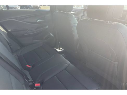 Used 2026 Buick Envista Sport Touring w/ Convenience I Package FWD image 18