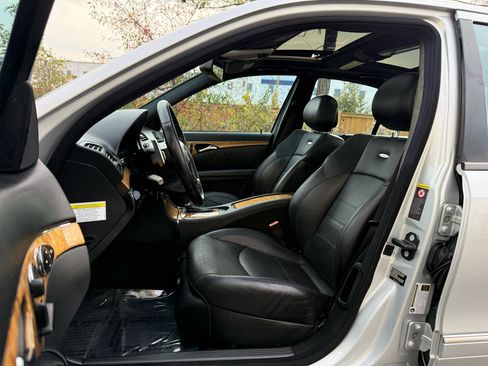 Used 2008 Mercedes-Benz E 63 AMG 4dr Sdn 6.3L AMG RWD image 14