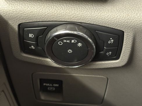 Used 2019 Ford F150 XL w/ Equipment Group 101A Mid image 19