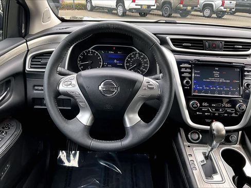 Used 2016 Nissan Murano SL w/ SL Technology Package image 5