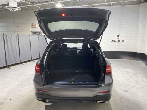 Used 2019 Mercedes-Benz GLC 300 GLC 300 image 19