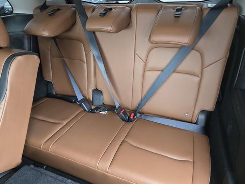 Used 2023 Nissan Pathfinder Platinum w/ Cargo Package AWD/4WD image 19