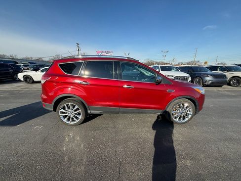 Used 2014 Ford Escape SE w/ SE Chrome Package image 2