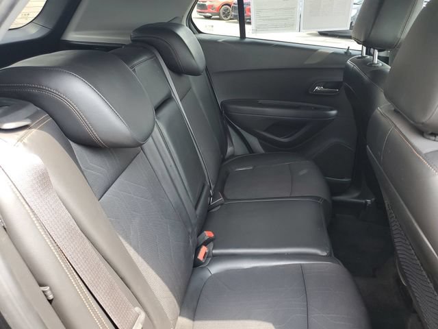 Certified 2018 Chevrolet Trax LT w/ LT Convenience Package FWD image 24